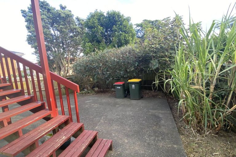 Photo of property in 1/17 Ervine Place, Bucklands Beach, Auckland, 2014