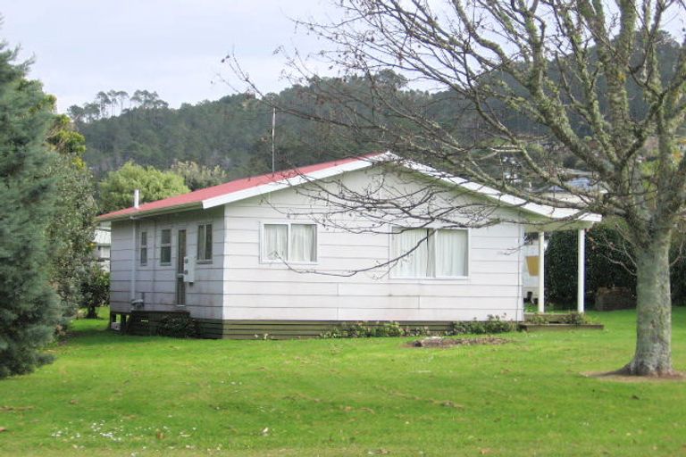 Photo of property in 14 Robyn Crescent, Hahei, Whitianga, 3591