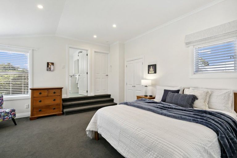 Photo of property in 96 Cashmere Avenue, Khandallah, Wellington, 6035