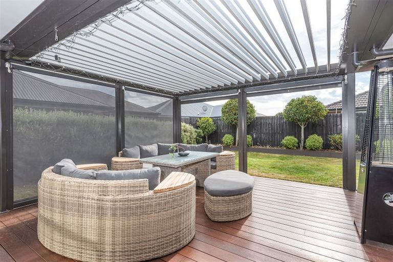 Photo of property in 7 Harston Place, Wigram, Christchurch, 8042