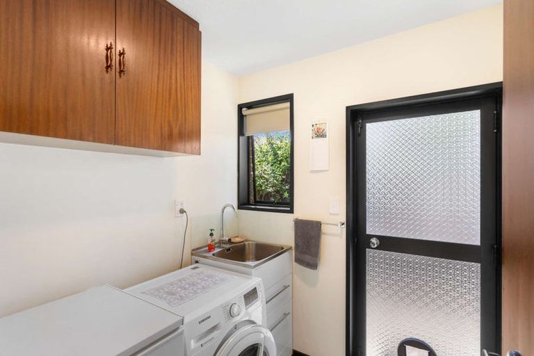 Photo of property in 3 Broadhaven Avenue, Parklands, Christchurch, 8083