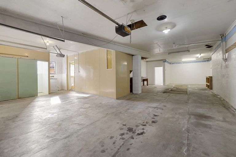 Photo of property in 312 Tukapa Street, Hurdon, New Plymouth, 4310