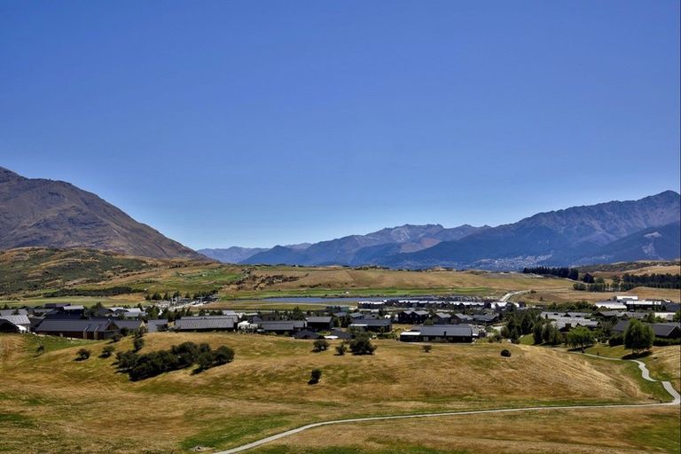 Photo of property in 3 Kintyre Court, Jacks Point, Queenstown, 9371