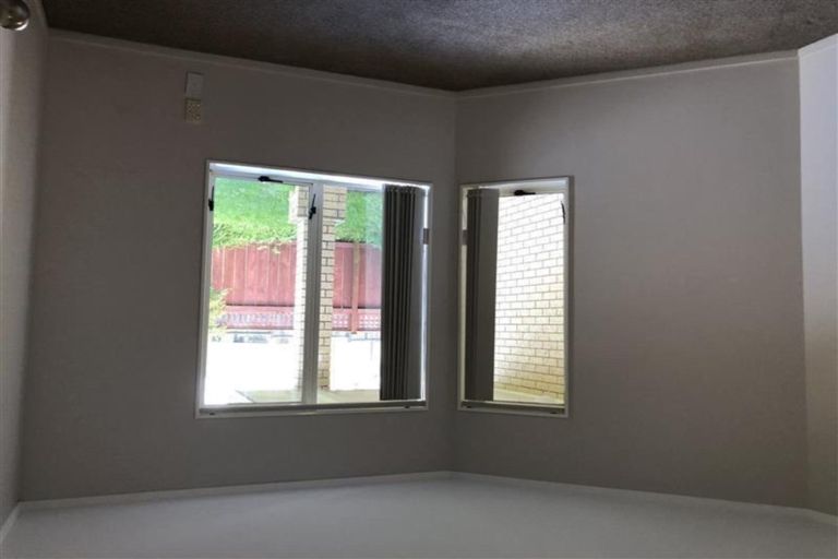 Photo of property in 27 Sheriff Place, Randwick Park, Auckland, 2105