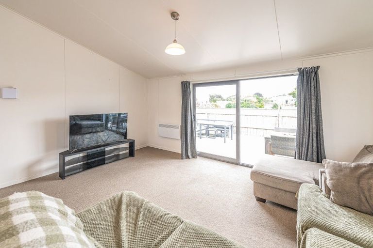 Photo of property in 79a Matai Street, Castlecliff, Wanganui, 4501