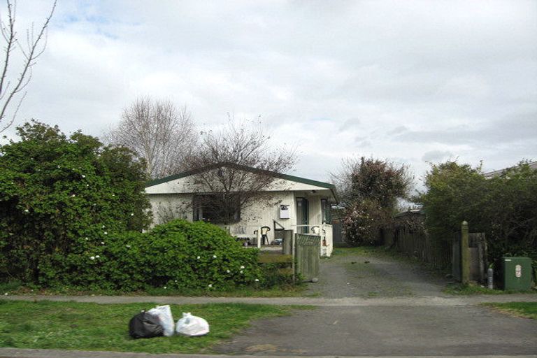 Photo of property in 10 Memorial Park Avenue, Haumoana, 4102
