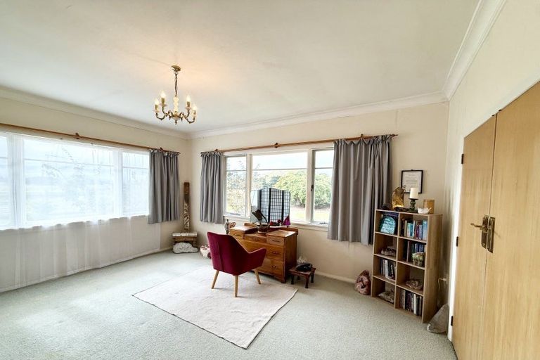 Photo of property in 1034 Waitahora Road, Waitahora, Dannevirke, 4971