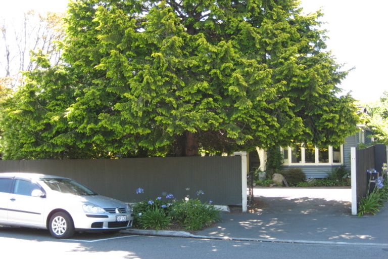 Photo of property in 1/11 Aikmans Road, Merivale, Christchurch, 8014