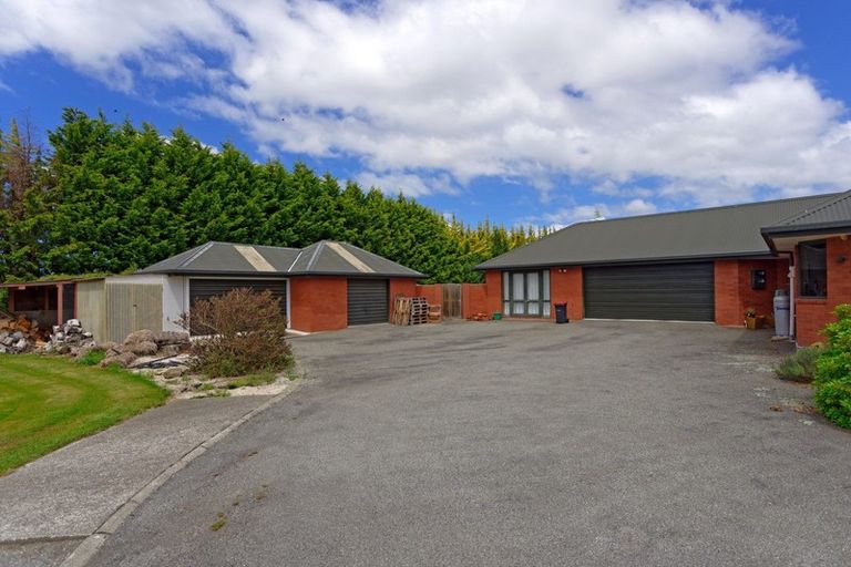 Photo of property in 40 Hunts Road, Waimate, 7978