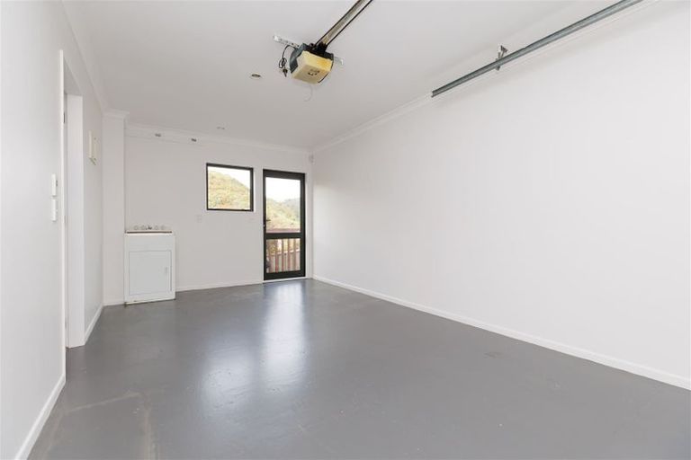 Photo of property in 50b Dominion Park Street, Johnsonville, Wellington, 6037