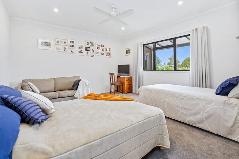 Photo of property in 2 Forest View Road, Te Kamo, Kamo, 0185