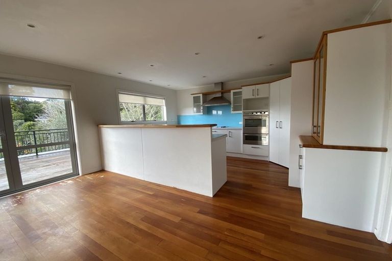 Photo of property in 4 Lynngate Place, Hillcrest, Auckland, 0627