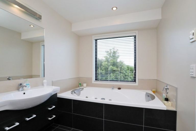 Photo of property in Peak Rock, 141a Poynter Road, Tussock Creek, Winton, 9781