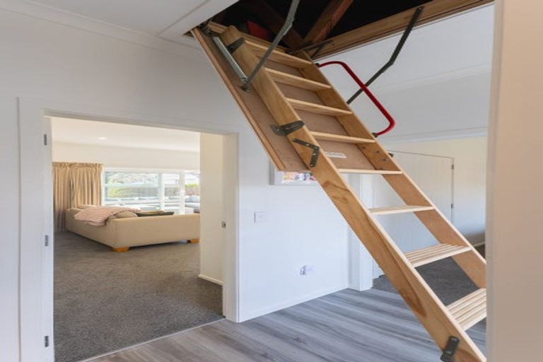 Photo of property in 9b Awatea Avenue, Paraparaumu, 5032