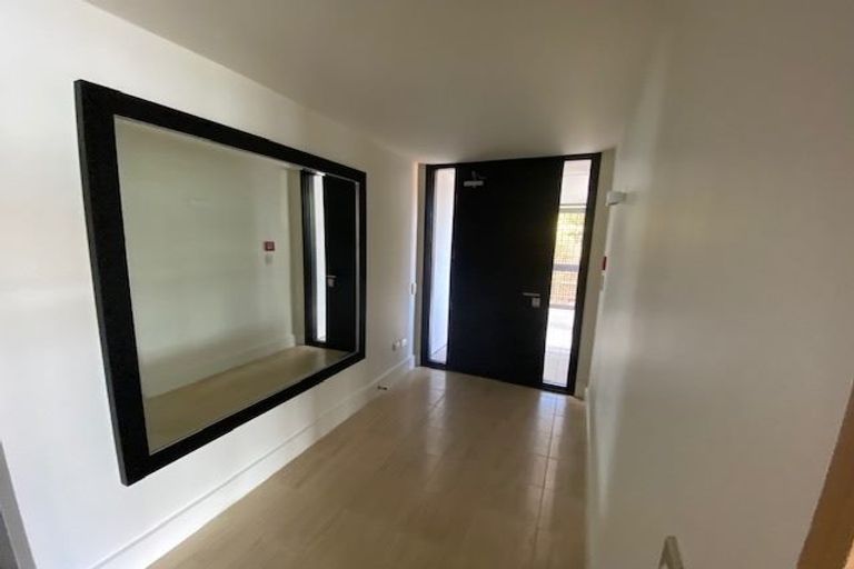 Photo of property in 5/308 Oriental Parade, Oriental Bay, Wellington, 6011