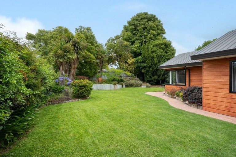 Photo of property in 7 Penlington Place, Havelock North, 4130