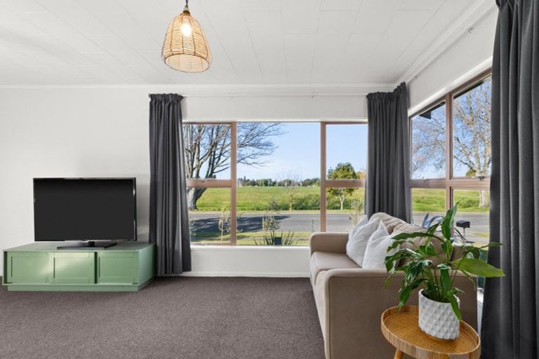 Photo of property in 47 Westminster Avenue, Tamatea, Napier, 4112