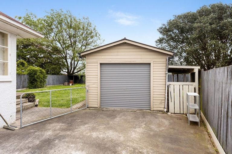 Photo of property in 10 Matene Place, Otaki, 5512