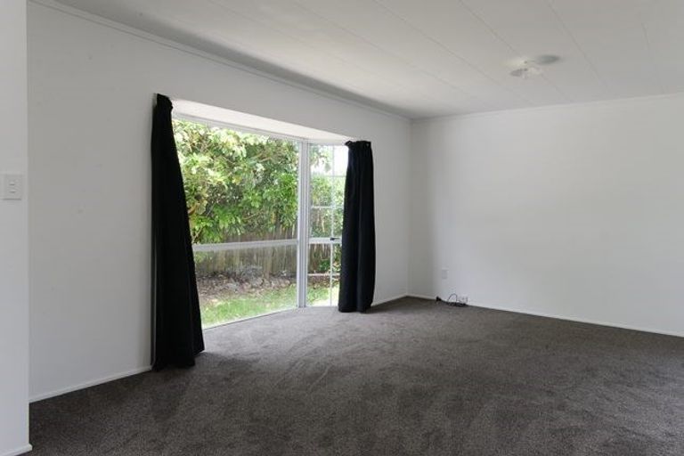 Photo of property in 107a Pohutukawa Drive, Owhata, Rotorua, 3010