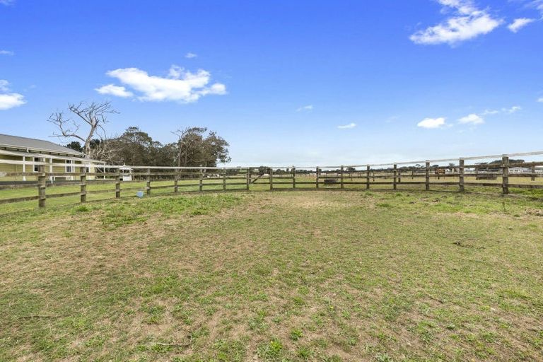 Photo of property in 53 Ladys Mile, Eltham, 4322