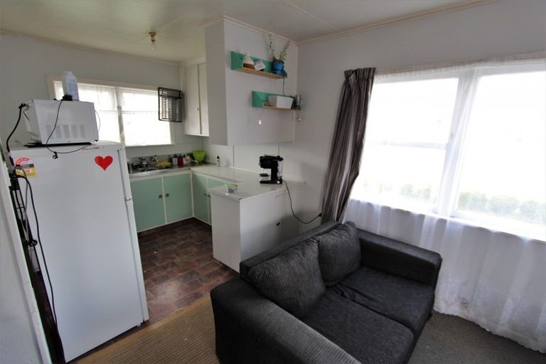 Photo of property in 21 Pohutukawa Drive, Tokoroa, 3420