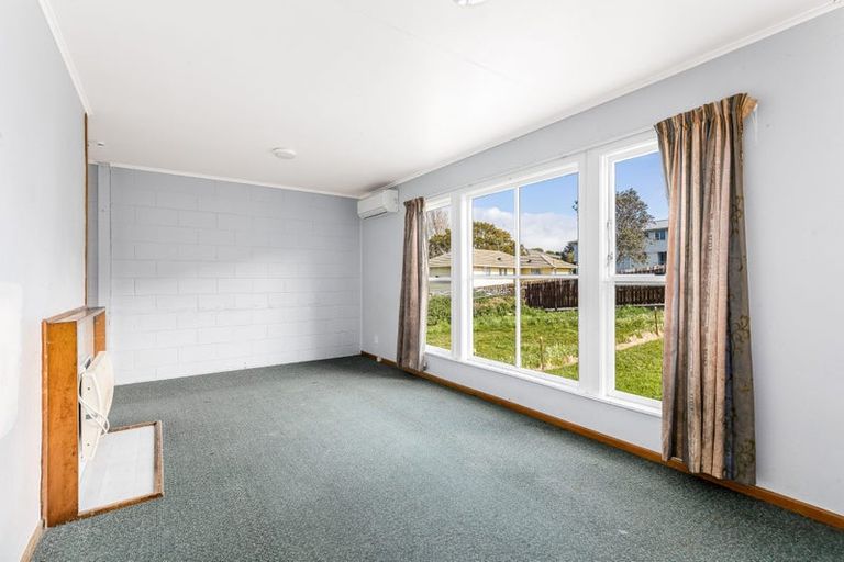 Photo of property in 301-303 Warspite Avenue, Waitangirua, Porirua, 5024