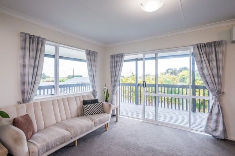 Photo of property in 75 Atkinson Avenue, Otaki Beach, Otaki, 5512