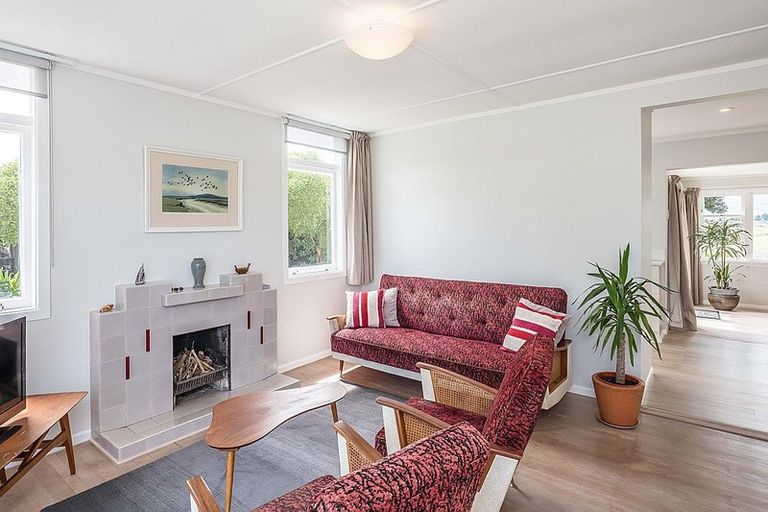 Photo of property in 22 Gawler Street, Te Horo Beach, Otaki, 5581