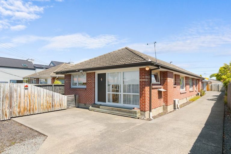 Photo of property in 1/27 Hills Road, Edgeware, Christchurch, 8013