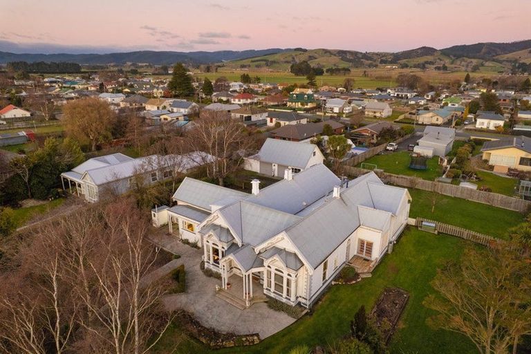 Photo of property in 25 Spenser Street, Milton, 9220