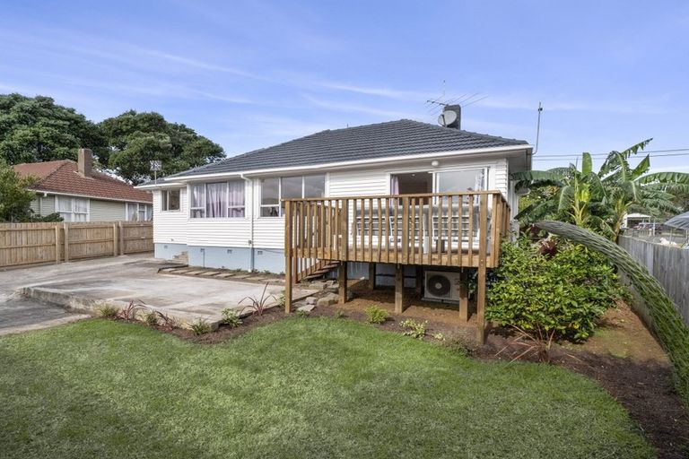 Photo of property in 5 Coates Crescent, Panmure, Auckland, 1072
