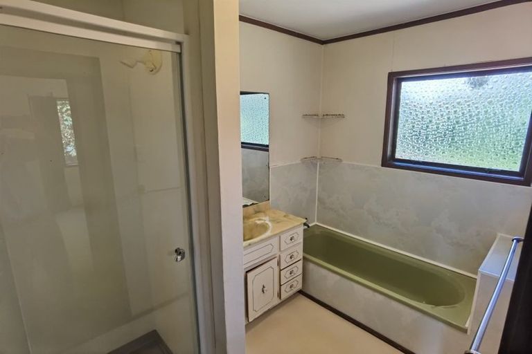 Photo of property in 21 Squirrel Lane, Browns Bay, Auckland, 0630