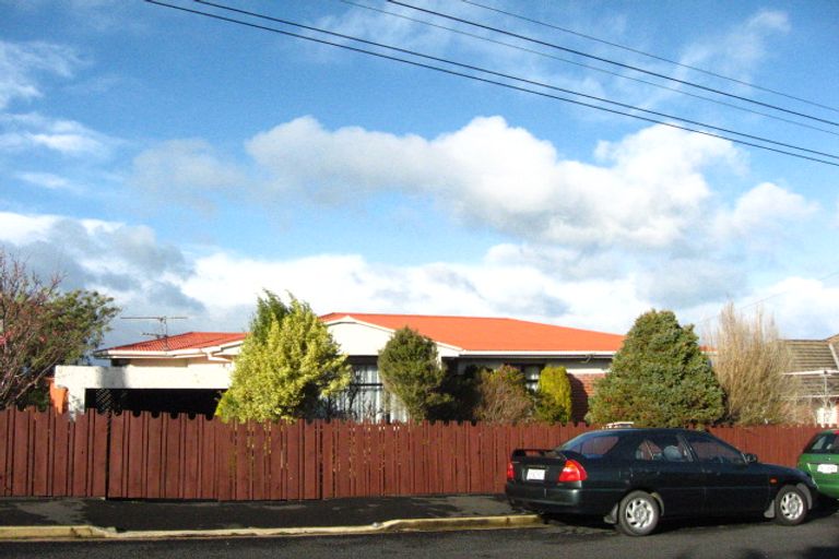 Photo of property in 44 Albion Street, Shiel Hill, Dunedin, 9013