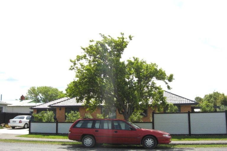 Photo of property in 3 Silvester Street, Woolston, Christchurch, 8023