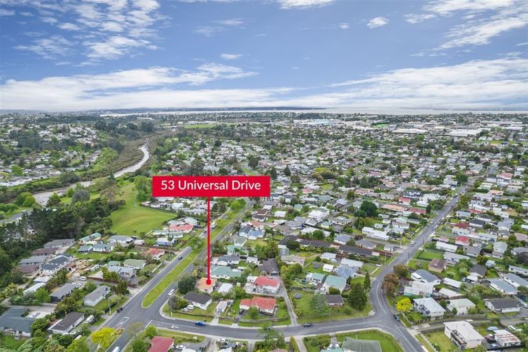 Photo of property in 53 Universal Drive, Henderson, Auckland, 0610