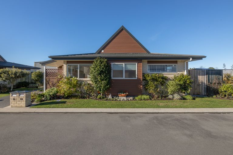 Photo of property in Rivertown Villas, 150 Williams Street, Kaiapoi, 7630