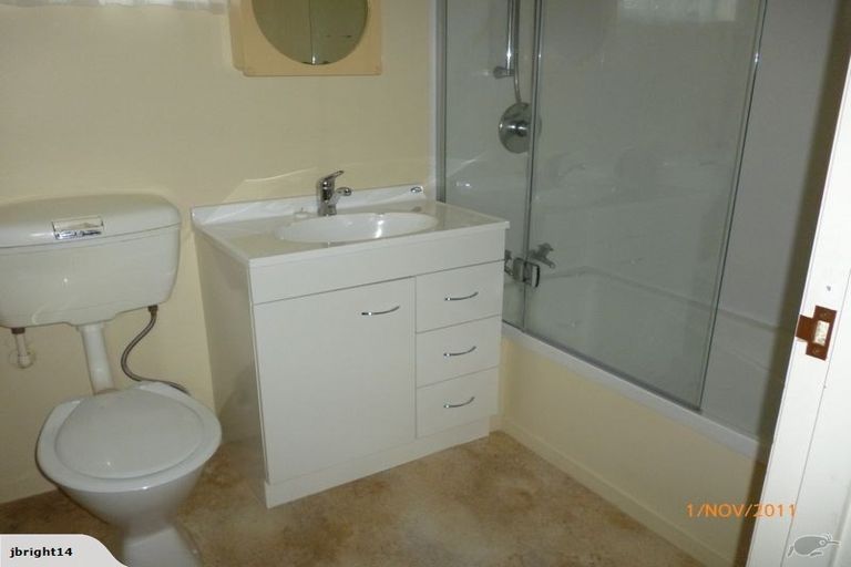 Photo of property in 275 Cameron Avenue, Te Awamutu, 3800