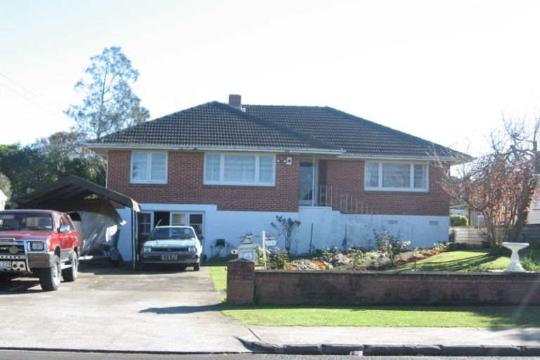 Photo of property in 23 Kerrydale Road, Manurewa, Auckland, 2102