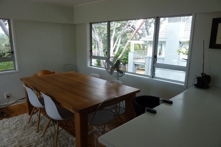 Photo of property in 2/276 Hurstmere Road, Takapuna, Auckland, 0622