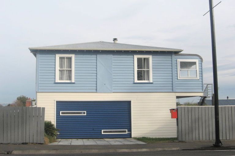 Photo of property in 577 Marine Parade, Napier South, Napier, 4110