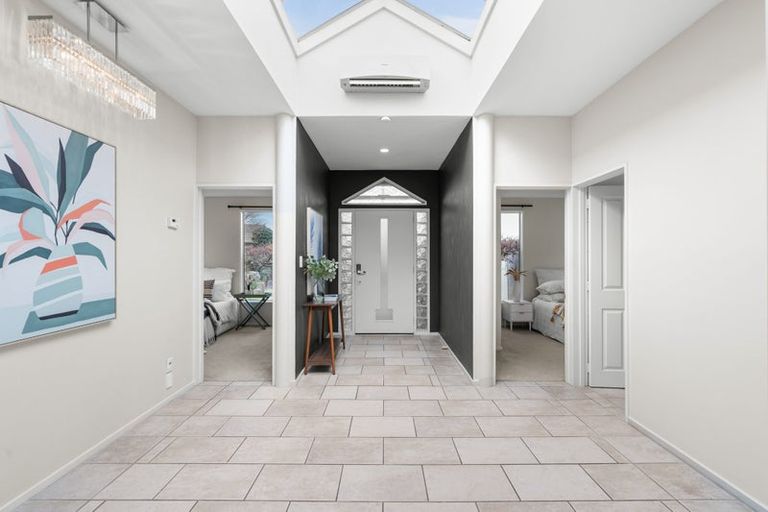 Photo of property in 5 Priorsford Court, Avonhead, Christchurch, 8042