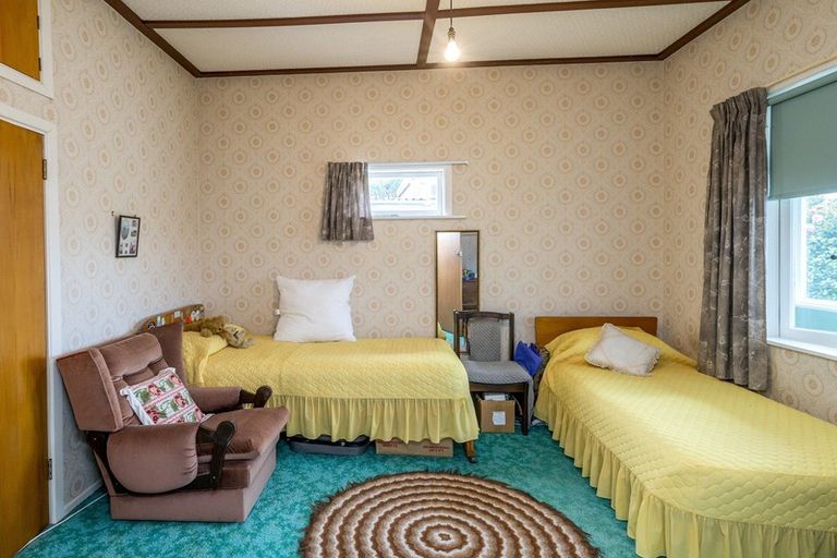 Photo of property in 17 Devon Street, Levin, 5510