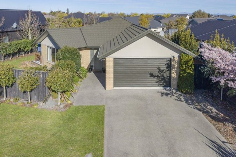 Photo of property in 44 Huntingdon Drive, Rangiora, 7400
