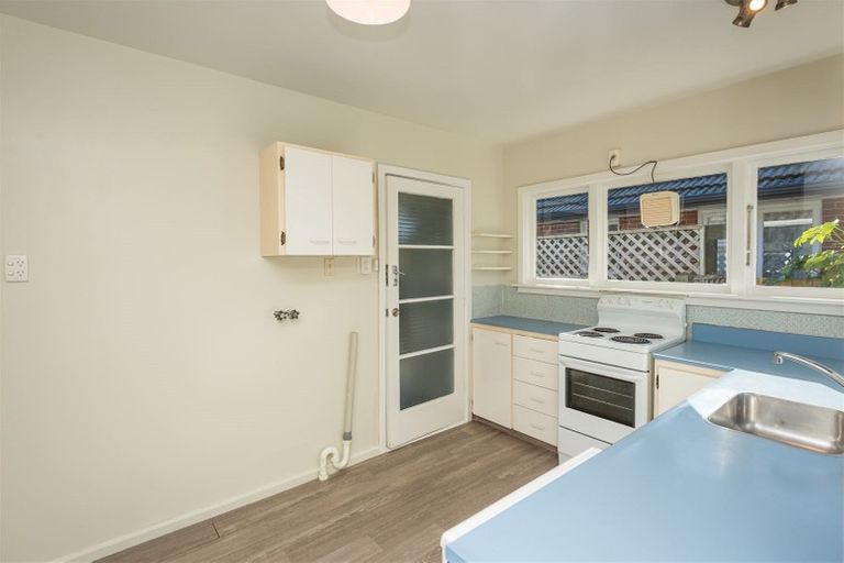 Photo of property in 41 Pembroke Street, Avondale, Christchurch, 8061