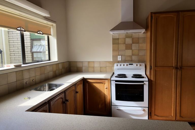 Photo of property in 73a Centreway Road, Orewa, 0931