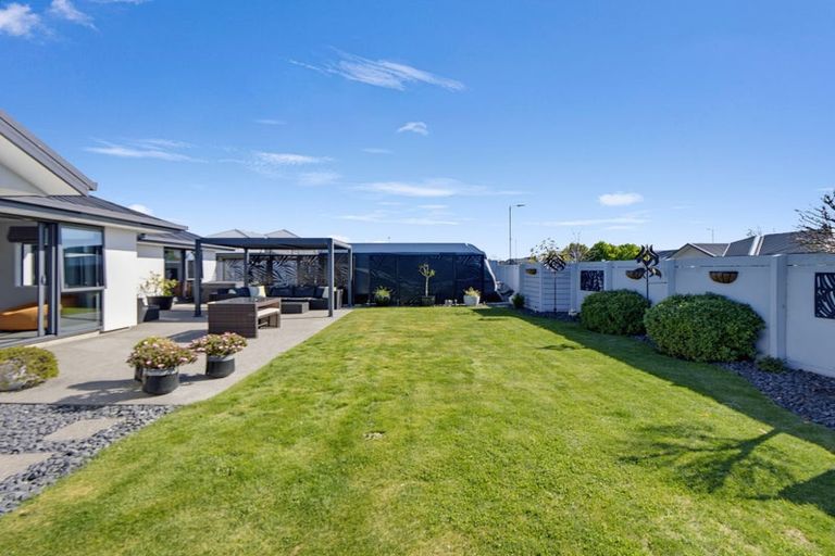 Photo of property in 40 Macphail Avenue, Rangiora, 7400