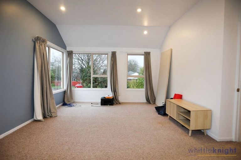 Photo of property in 55 Memorial Avenue, Ilam, Christchurch, 8053