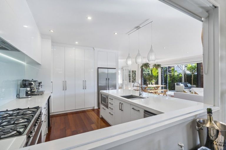 Photo of property in 7 Maui Grove, Remuera, Auckland, 1050