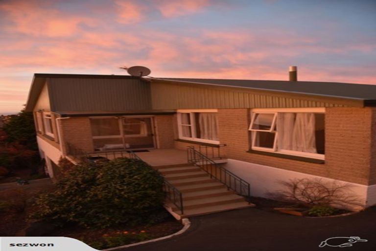 Photo of property in 25 Sutcliffe Street, Saint Clair, Dunedin, 9012