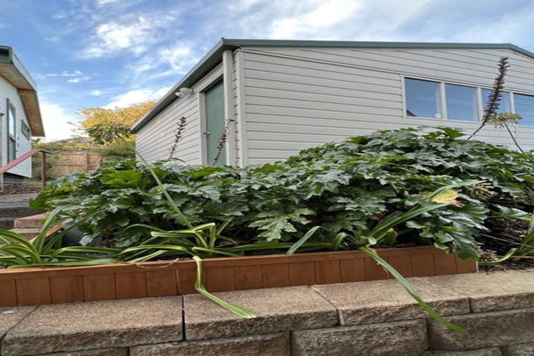 Photo of property in 14 Binda Place, Botany Downs, Auckland, 2010